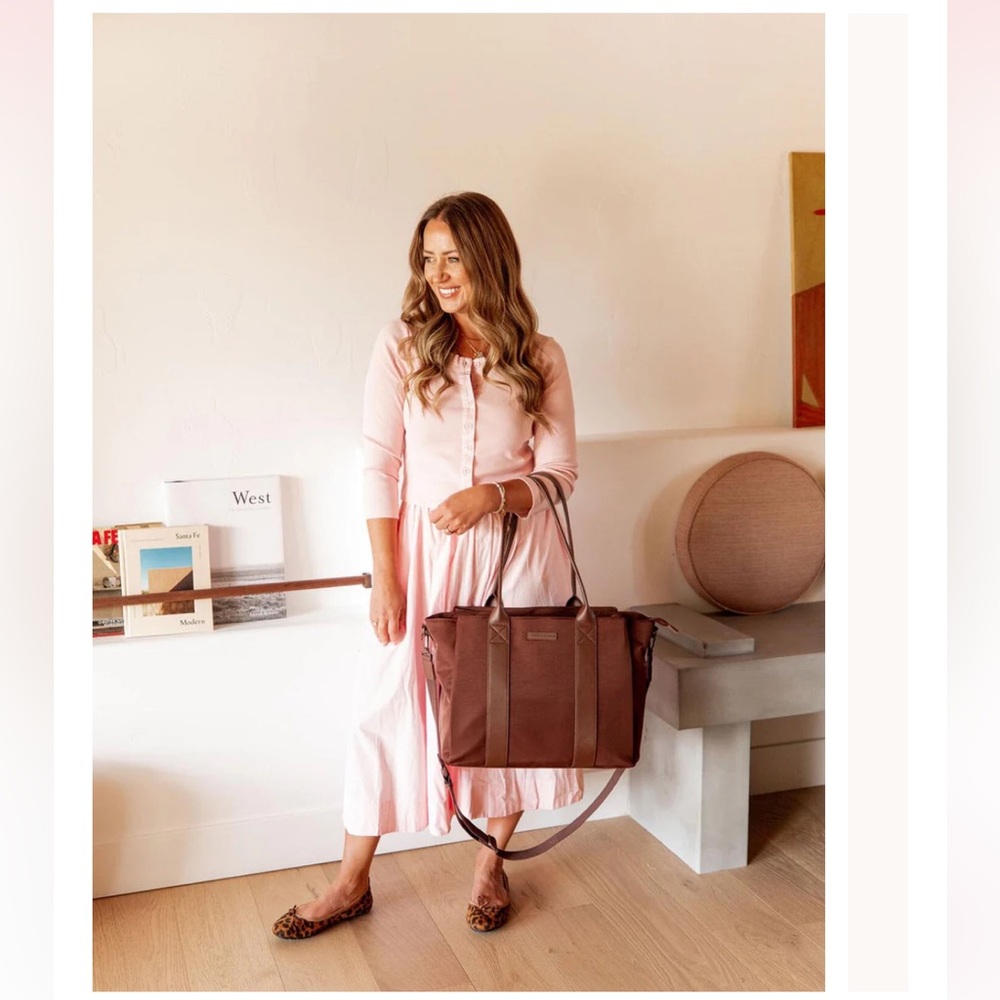 Poppy & Peonies Daily Tote in Espresso - Picture 4 of 16
